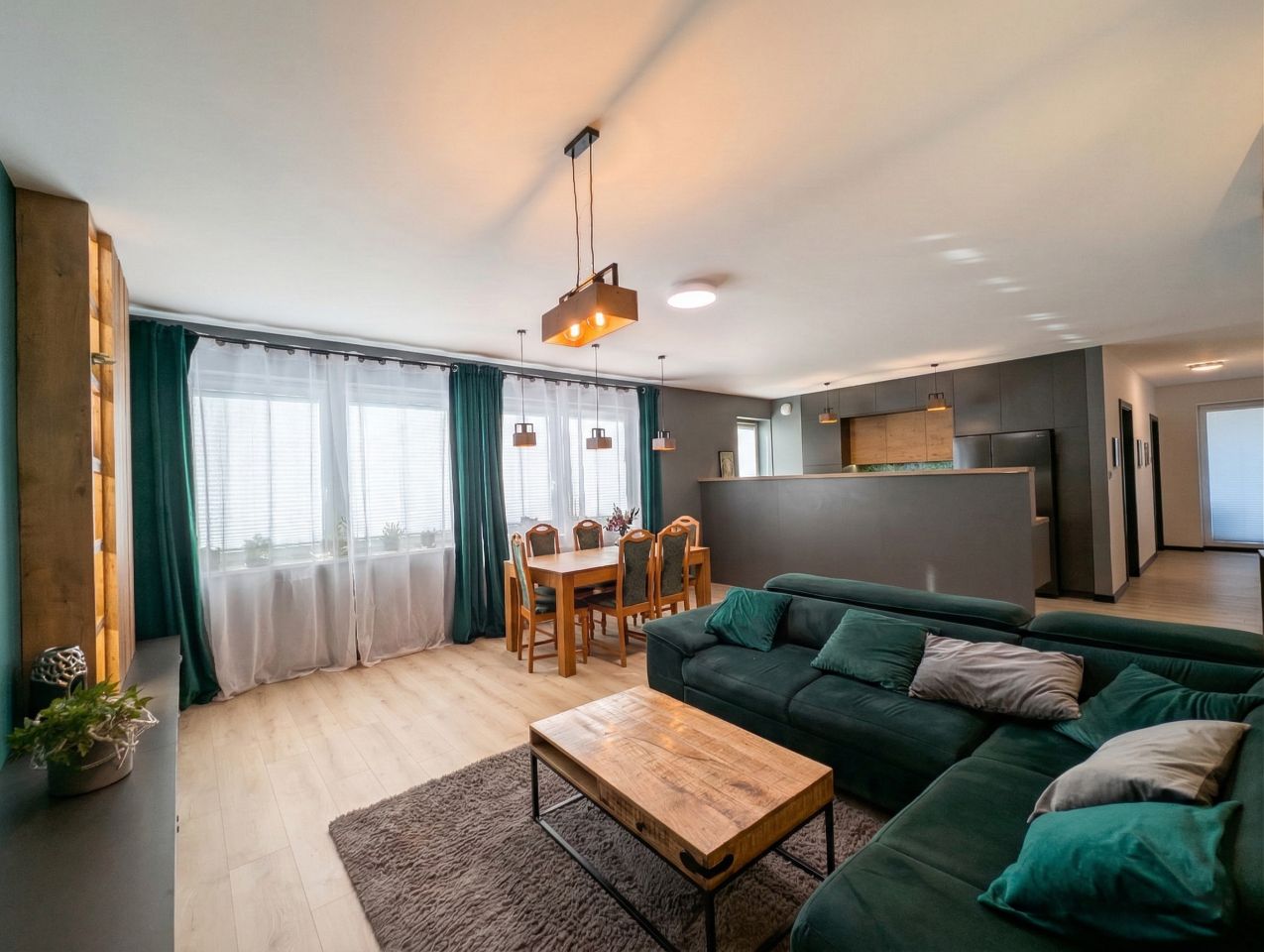 Mieszkanie 4-pokojowe Reda Centrum, ul. Młyńska. Zdjęcie 4