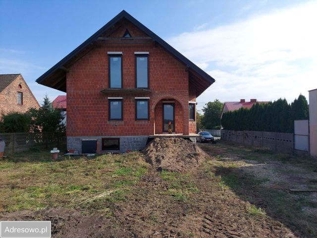 dom wolnostojący, 4 pokoje Bór Zapilski. Zdjęcie 1