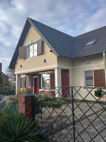 dom wolnostojący, 7 pokoi Lasocice, ul. Słoneczna. Zdjęcie 3