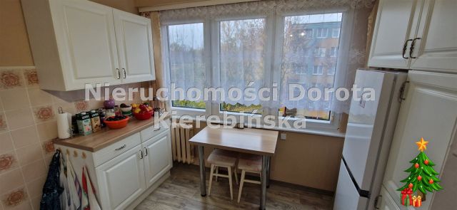 Mieszkanie 3-pokojowe Tomaszów Mazowiecki, ul. Mazowiecka. Zdjęcie 1