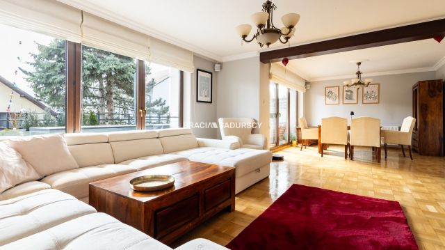 dom wolnostojący, 12 pokoi Myślenice, ul. gen. Józefa Wybickiego. Zdjęcie 6