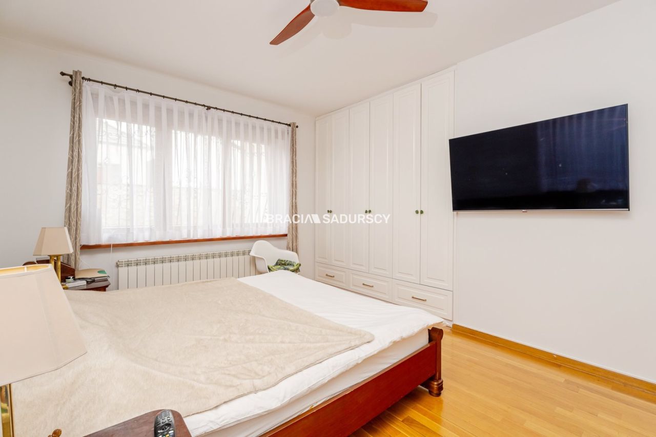 dom wolnostojący, 7 pokoi Modlniczka. Zdjęcie 15