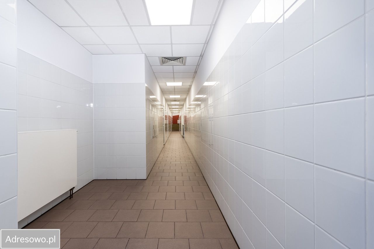 Hala/magazyn Targowisko. Zdjęcie 18