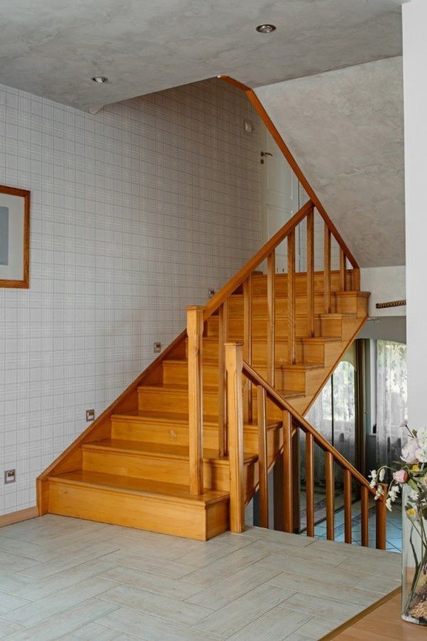 dom wolnostojący, 11 pokoi Domaszowice. Zdjęcie 3