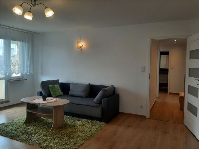 Mieszkanie 2-pokojowe Jelenia Góra Zabobrze, ul. Jana Kiepury. Zdjęcie 1