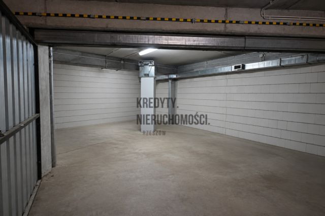 Garaż/miejsce parkingowe Rzeszów, ul. Zabłocie. Zdjęcie 4