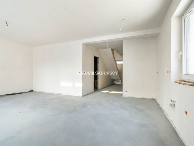 bliźniak, 4 pokoje Radziszów, ul. Zadworze Górne. Zdjęcie 13