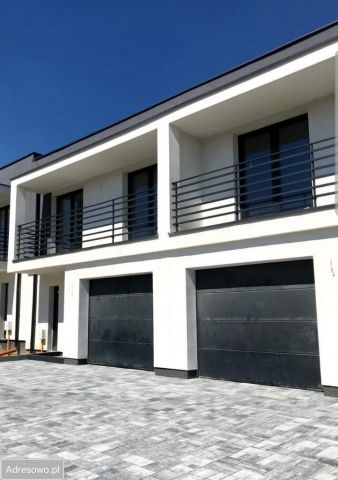 dom szeregowy, 4 pokoje Garwolin, ul. Księcia Janusza I. Zdjęcie 1