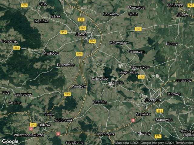 Nieruchomość komercyjna Czernica. Zdjęcie 1