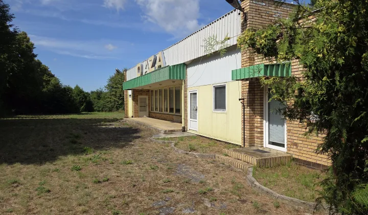 dom wolnostojący, 7 pokoi Strączno