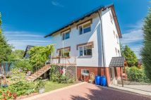 dom wolnostojący, 5 pokoi Pszczółki, ul. Adama Mickiewicza. Zdjęcie 1