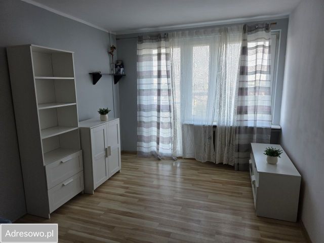 Mieszkanie 2-pokojowe Poznań Winogrady, os. Pod Lipami. Zdjęcie 1