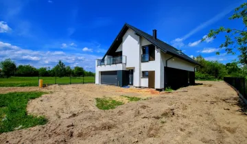 Dom na sprzedaż bez pośredników          
          
            ul. Gen. Leopolda Okulickiego          
          
            Głogów Małopolski - Widok 2