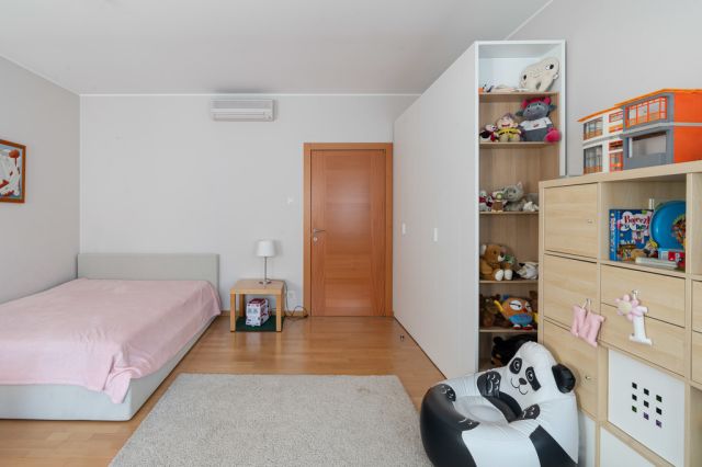 dom wolnostojący, 7 pokoi Poznań, ul. Winogrady. Zdjęcie 25