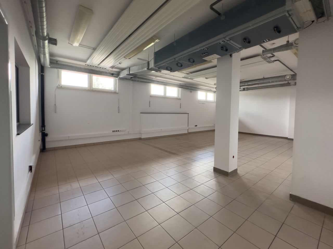 Biuro Częstochowa Zawodzie, ul. Odlewników. Zdjęcie 6