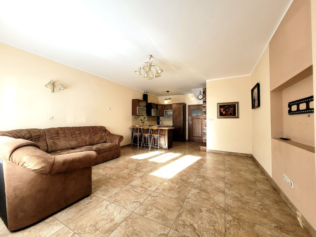 dom szeregowy, 2 pokoje Międzyrzecz. Zdjęcie 1