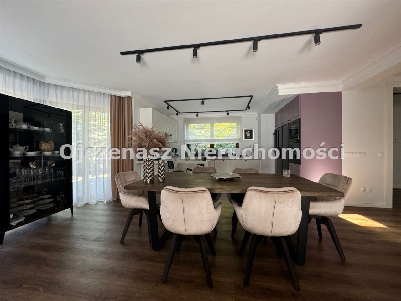 dom wolnostojący, 5 pokoi Niemcz. Zdjęcie 3