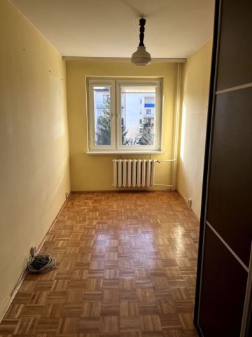 Mieszkanie 4-pokojowe Bełchatów. Zdjęcie 1