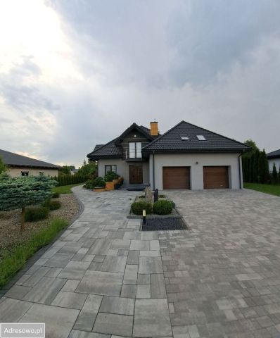 dom wolnostojący, 4 pokoje Dąbrówka Wielka. Zdjęcie 1