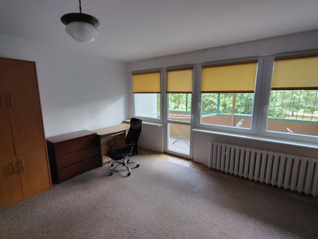 Mieszkanie 3-pokojowe Kraków Kurdwanów, ul. por. Halszki. Zdjęcie 1