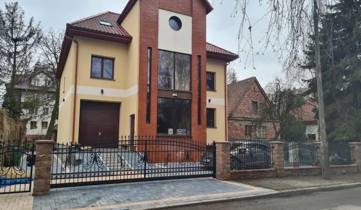 dom wolnostojący, 20 pokoi Kraków Prądnik Czerwony, ul. Sudolska