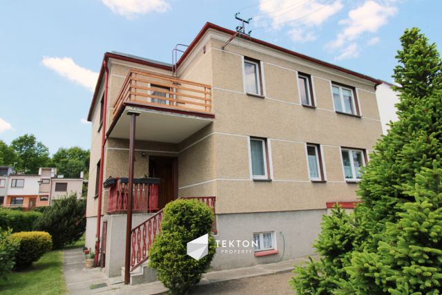 dom wolnostojący, 5 pokoi Głuchołazy, ul. Wyspiańskiego. Zdjęcie 1