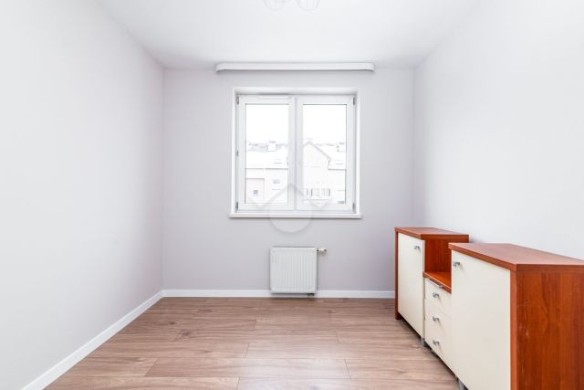 Mieszkanie 3-pokojowe Kraków Kurdwanów. Zdjęcie 7