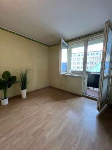 Mieszkanie 3-pokojowe Oława, rynek Rynek. Zdjęcie 9