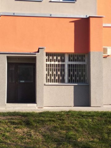 Lokal Tarnobrzeg, ul. Henryka Sienkiewicza. Zdjęcie 1