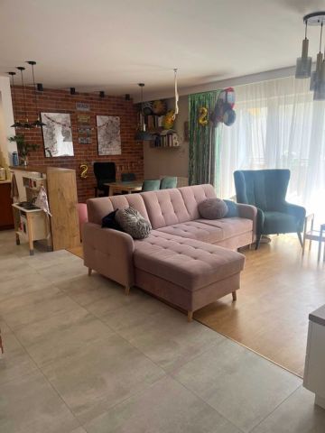 Mieszkanie 2-pokojowe Warszawa Wesoła, ul. Fabryczna. Zdjęcie 1