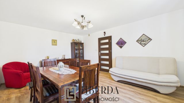 dom wolnostojący, 5 pokoi Wola Przybysławska. Zdjęcie 2