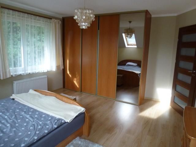 dom szeregowy, 5 pokoi Jelenia Góra Cieplice Śląskie-Zdrój. Zdjęcie 8