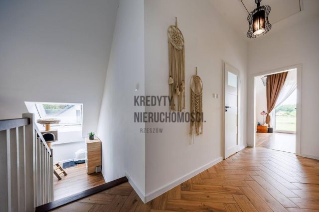 dom wolnostojący, 7 pokoi Głogów Małopolski. Zdjęcie 15
