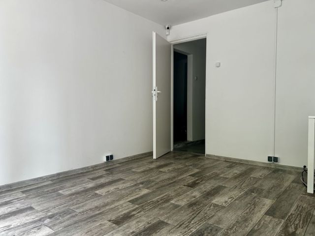 Lokal Łódź Bałuty, ul. Turoszowska. Zdjęcie 2