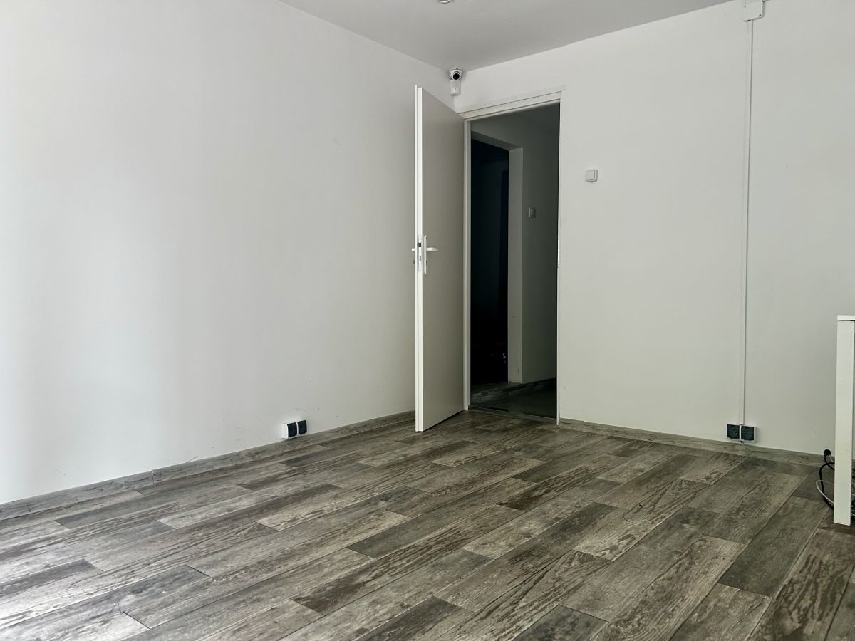 Lokal Łódź Bałuty, ul. Turoszowska. Zdjęcie 2