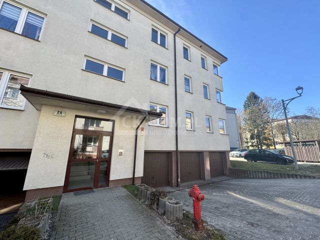 Mieszkanie 5-pokojowe Kielce, ul. Gliniana. Zdjęcie 2