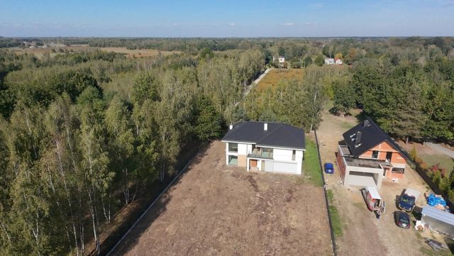 dom wolnostojący, 5 pokoi Złotokłos. Zdjęcie 24