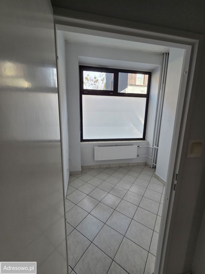 Lokal Świętochłowice, ul. Pawła Findera. Zdjęcie 3