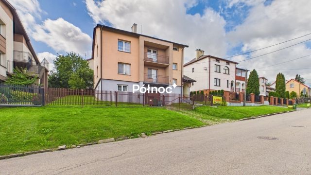 dom wolnostojący, 6 pokoi Łomża, ul. Kierzkowa. Zdjęcie 2