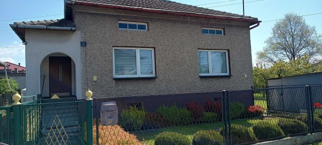 dom wolnostojący, 3 pokoje Rajsko, ul. Słowiańska. Zdjęcie 1