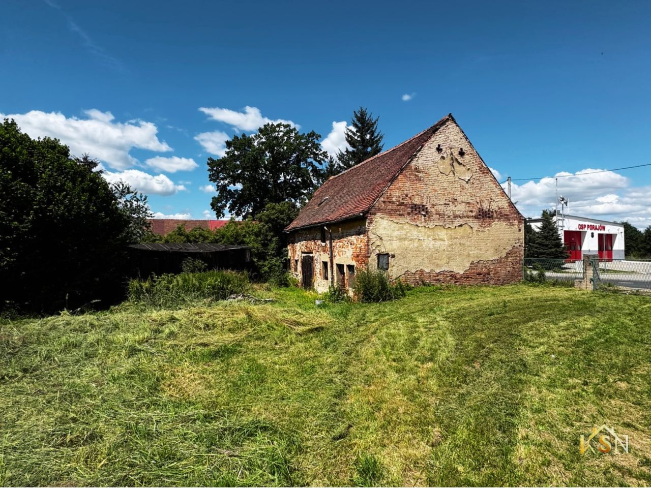 dom wolnostojący, 10 pokoi Porajów, ul. Poniatowskiego. Zdjęcie 5