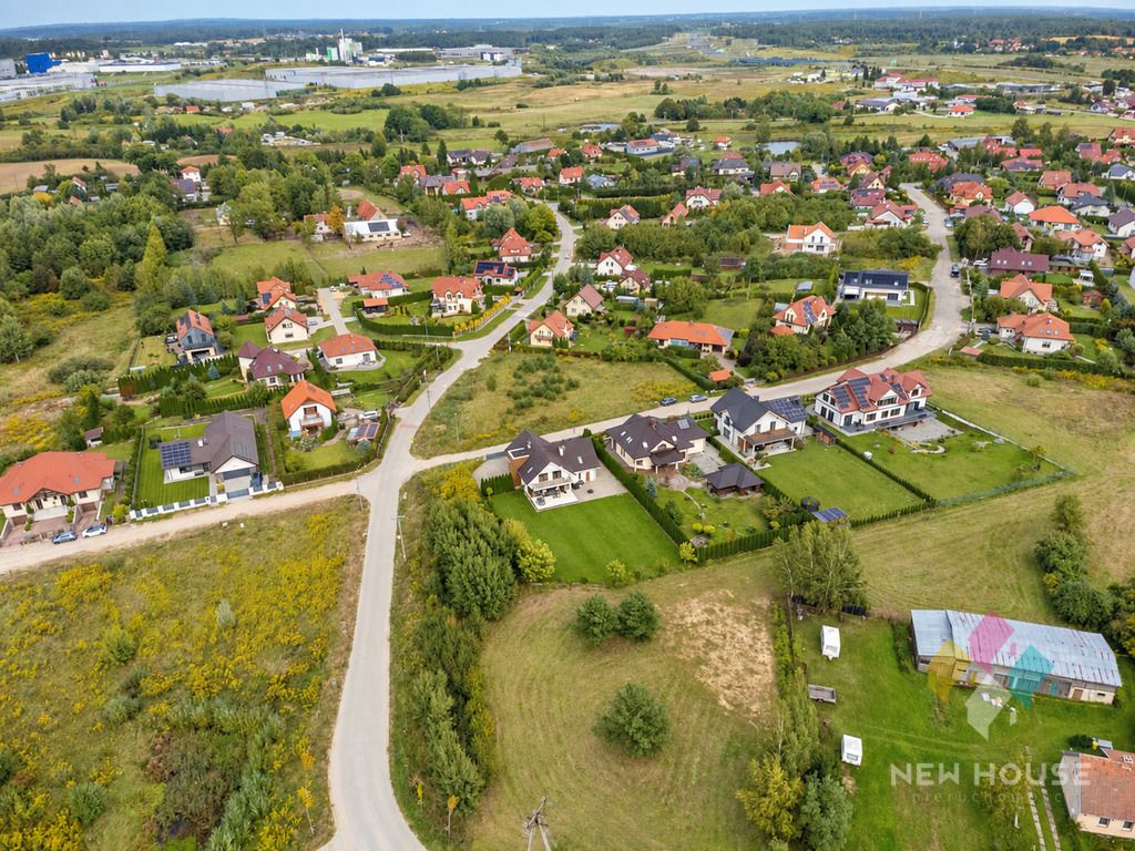 dom wolnostojący, 6 pokoi Ostrzeszewo. Zdjęcie 16