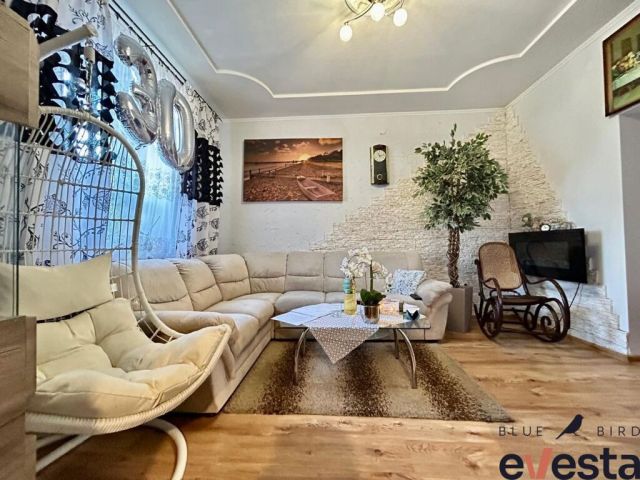 Mieszkanie 3-pokojowe Pichorowice. Zdjęcie 1