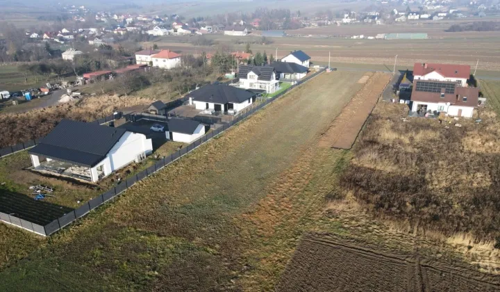 dom wolnostojący, 4 pokoje Cianowice, ul. Stawowa