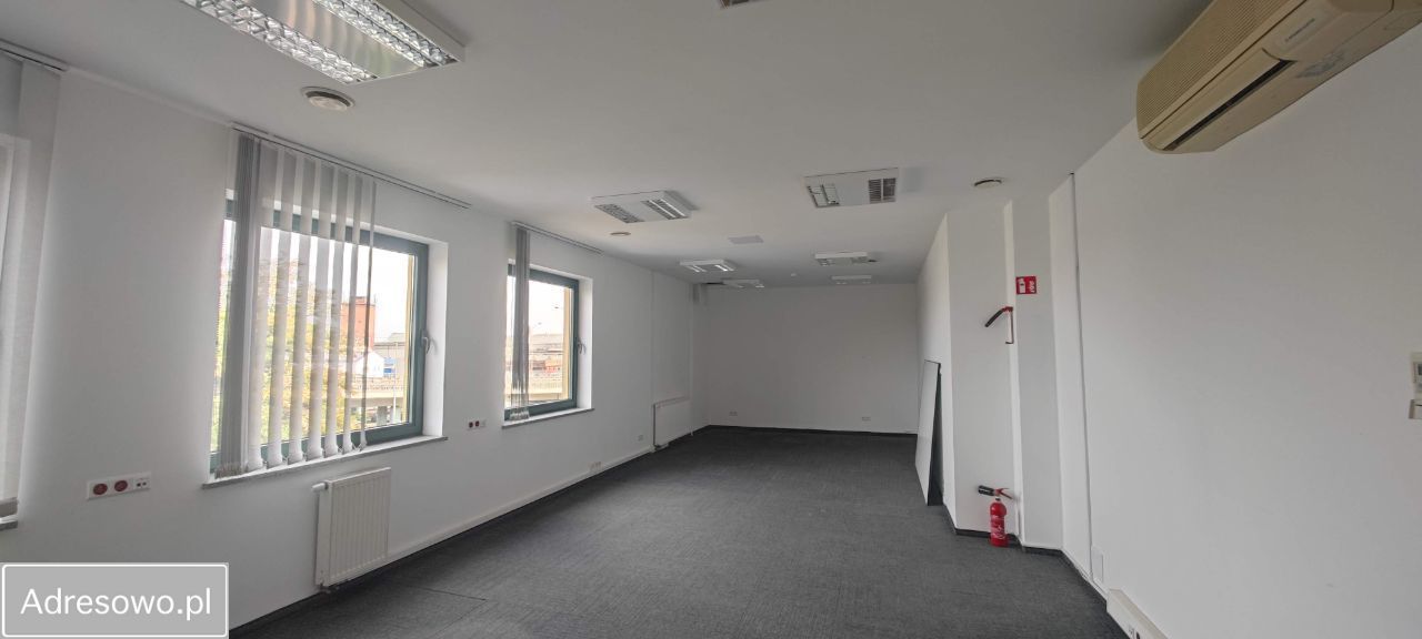 Biuro Wrocław Fabryczna, ul. Aleksandra Ostrowskiego