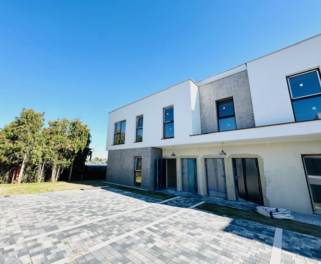 Mieszkanie 3-pokojowe Lesznowola. Zdjęcie 4