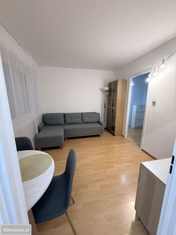 Mieszkanie 2-pokojowe Warszawa Ursus, ul. Orląt Lwowskich. Zdjęcie 1