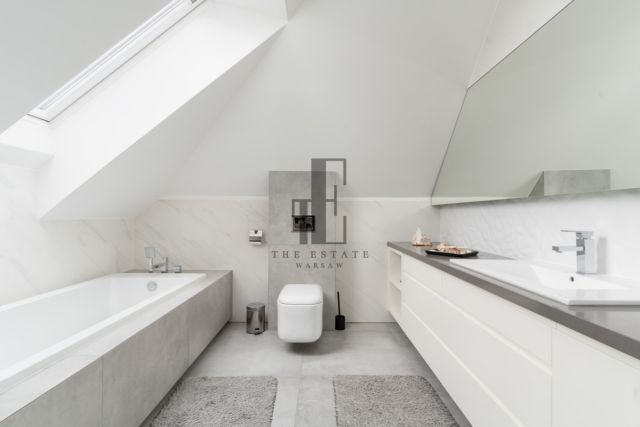 dom wolnostojący, 6 pokoi Kępa Kiełpińska. Zdjęcie 8