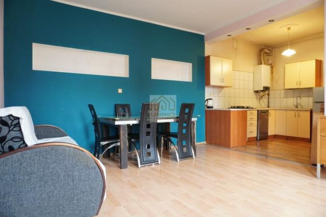 Mieszkanie 2-pokojowe Bytom, ul. marsz. Józefa Piłsudskiego. Zdjęcie 4