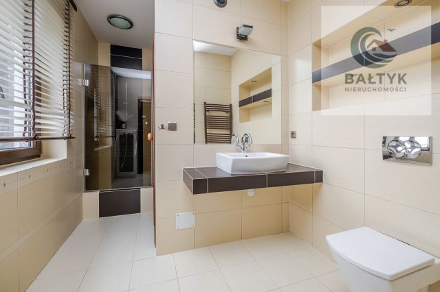 dom wolnostojący, 4 pokoje Luzino. Zdjęcie 11